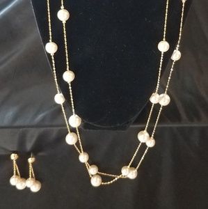 Contempo necklace and matching earrings